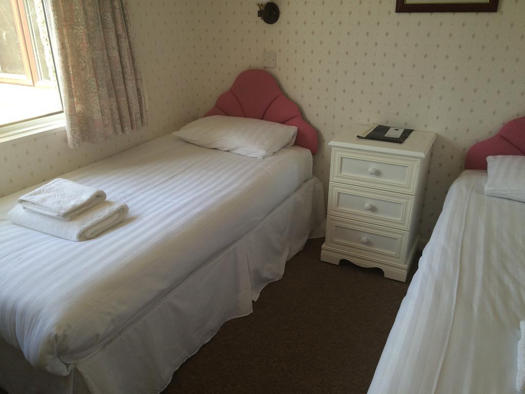 The Wight Bay Hotel - Isle Of Wight Sandown Exteriör bild