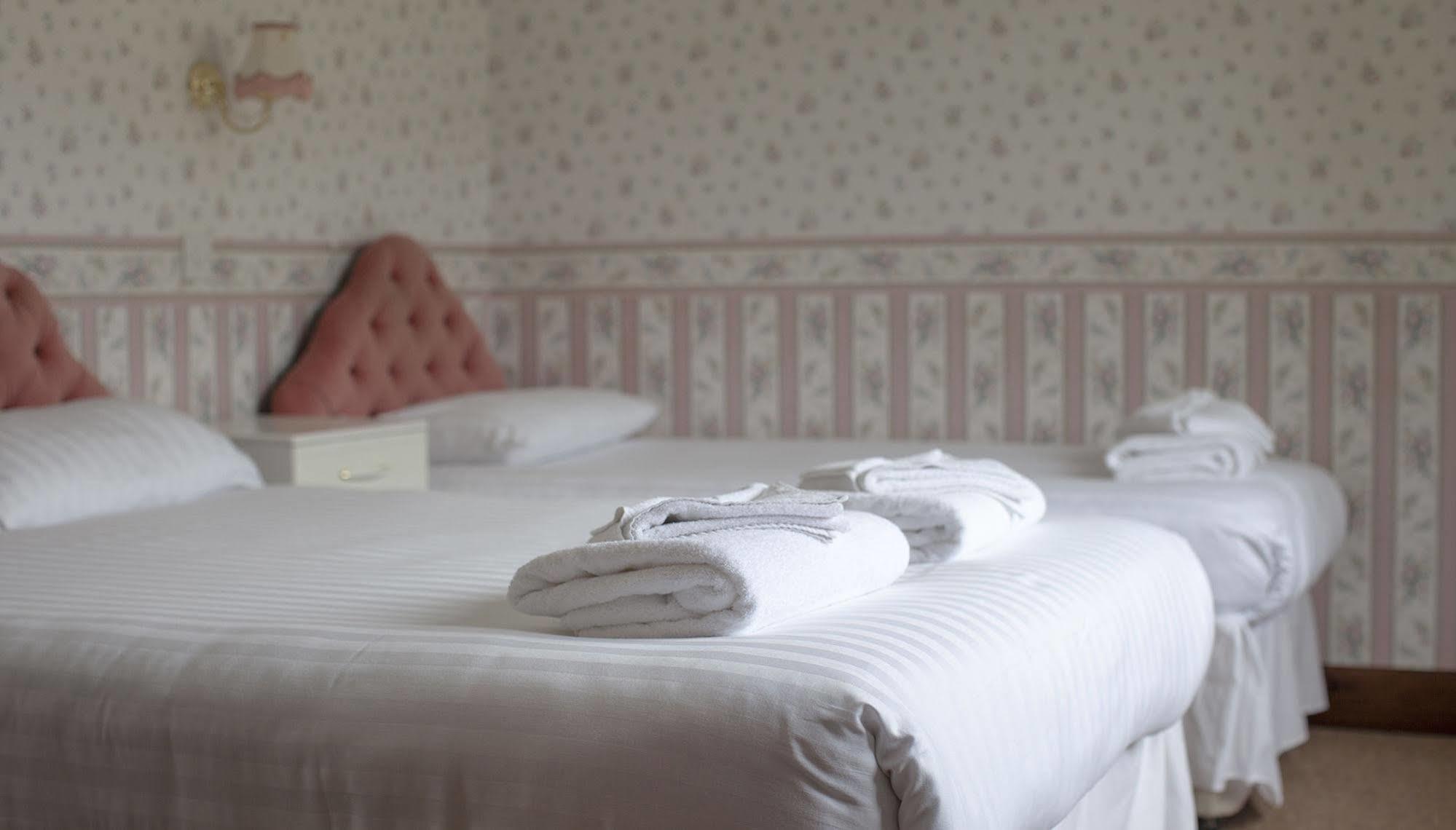 The Wight Bay Hotel - Isle Of Wight Sandown Exteriör bild