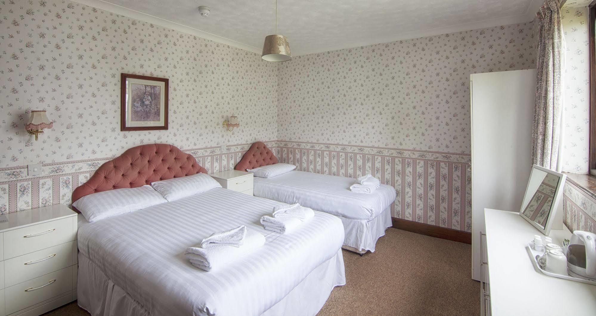 The Wight Bay Hotel - Isle Of Wight Sandown Exteriör bild